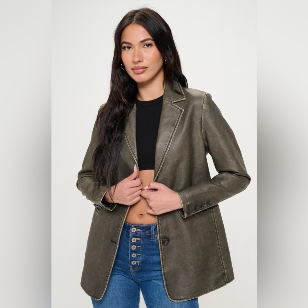 🔥SOLD OUT-Coalition LA Single-Breasted Vegan Leather Blazer